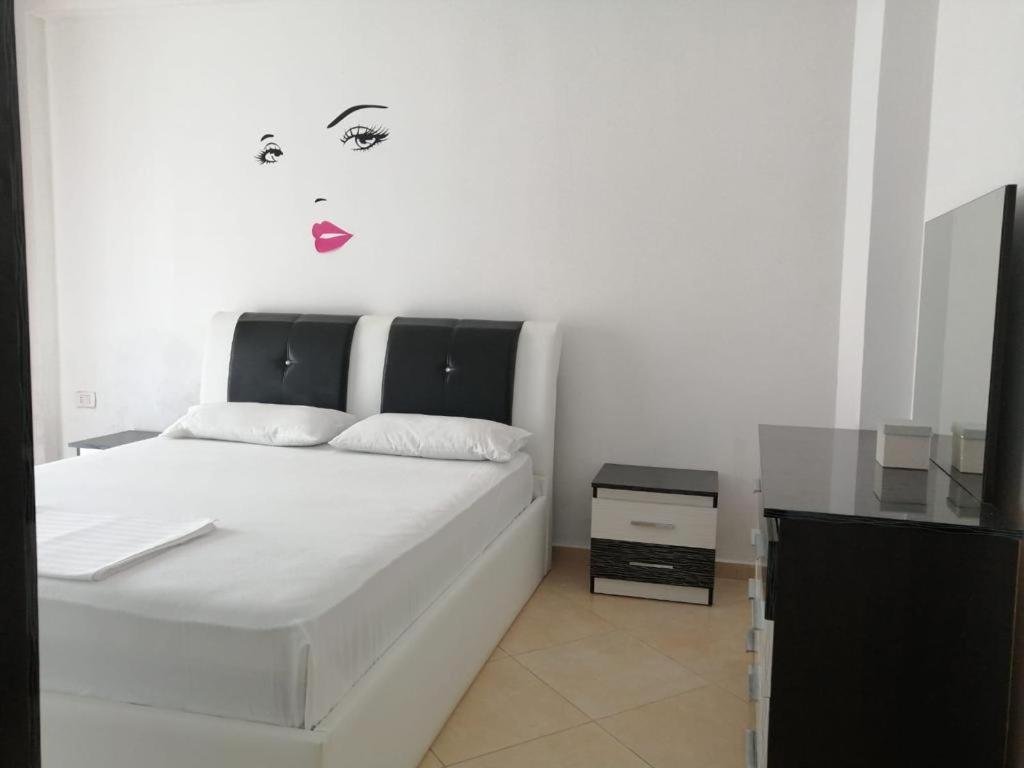 Bilal Golemi Sea View Apartment Sarandë Exterior foto